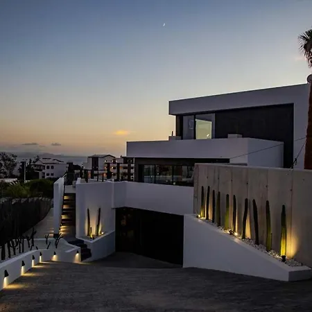 Infinity Playa Blanca (Lanzarote)