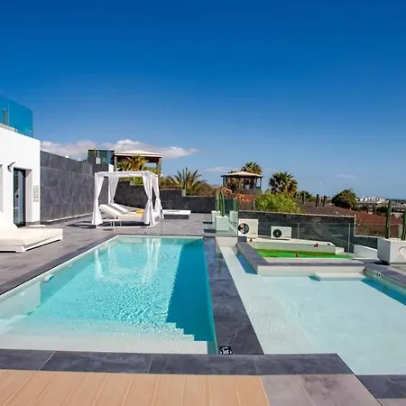Infinity Βίλα